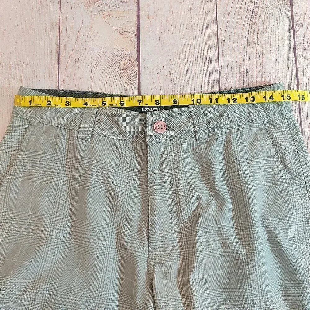 O'Neill plaid flat front chino shorts sz 30